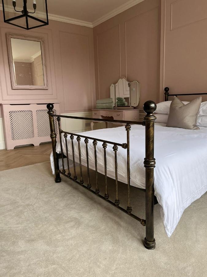هاروغايت Private Apartment - 3 Bedrooms المظهر الخارجي الصورة